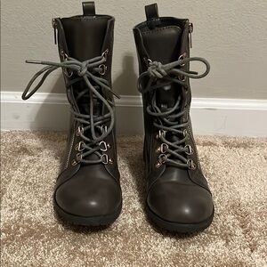 Women's Gray Lace-Up Boots